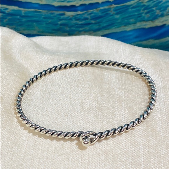 James Avery Sterling Silver Twisted Wire Hook-On - Picture 2 of 4